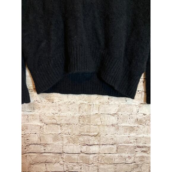 BR Cashmere Sweater Womens Small Black Hi Low Crop Front Pullover Soft Capsule - Picture 5 of 13